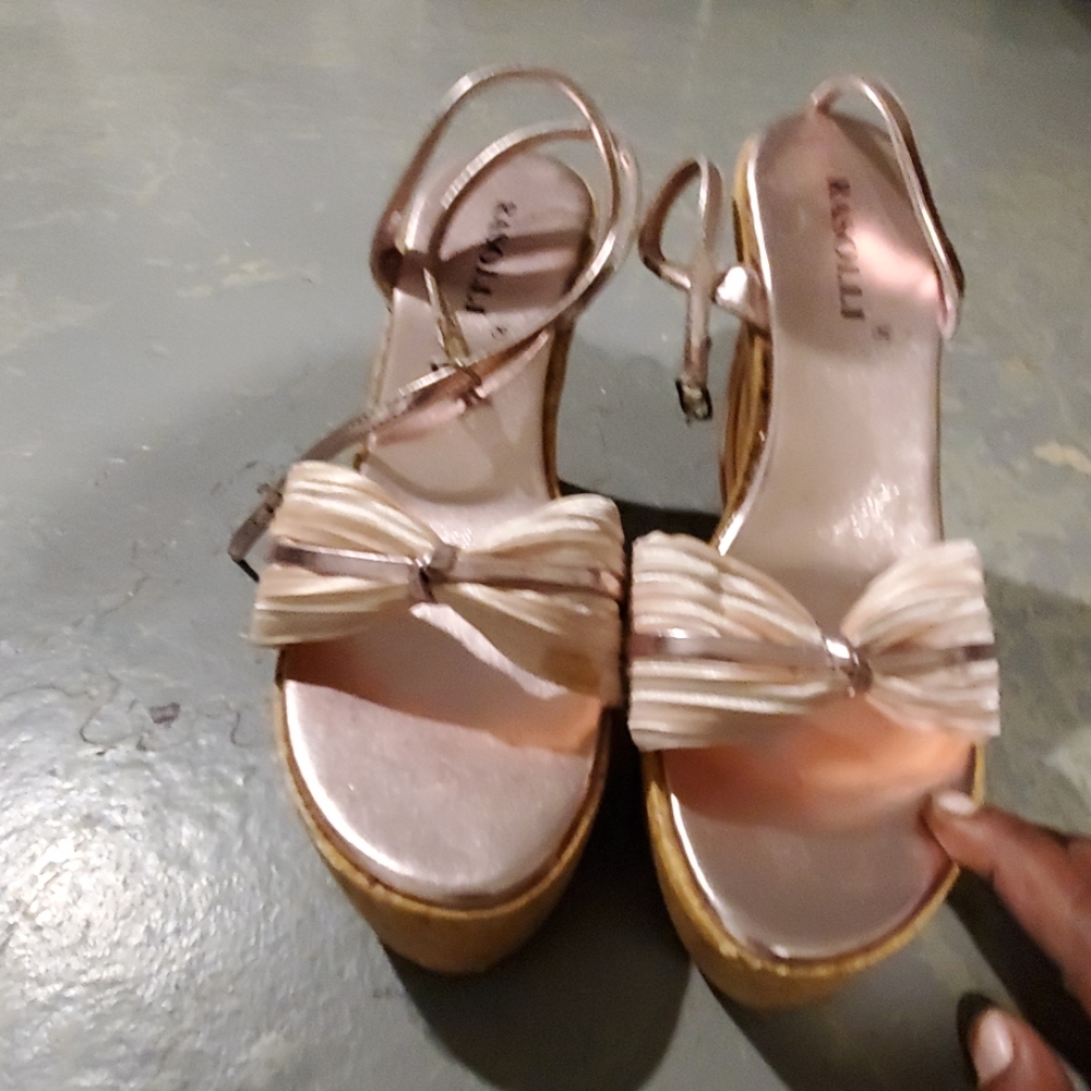 wedge heel - Picture 3 of 5